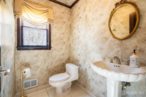 14 Crommelin Court East Brunswick NJ 08816