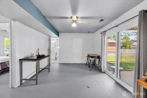 245 4th Street Dunellen NJ 08812