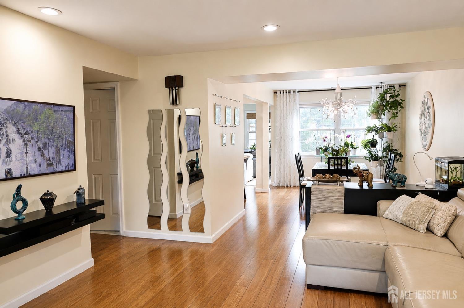17 Wilson Court East Brunswick NJ 08816