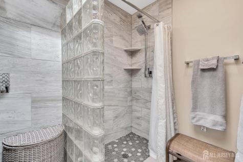5133 Custer Street Piscataway NJ 08854
