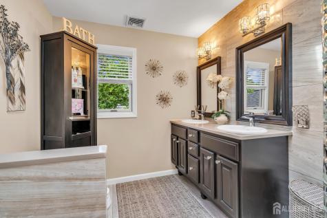 5133 Custer Street Piscataway NJ 08854