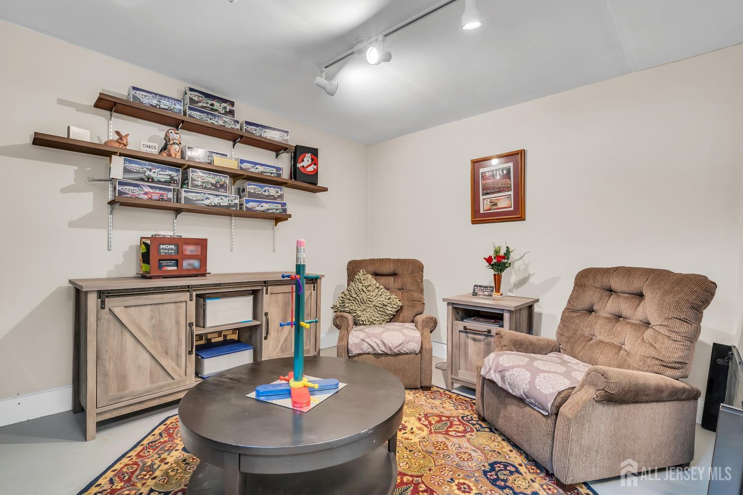 5133 Custer Street Piscataway NJ 08854