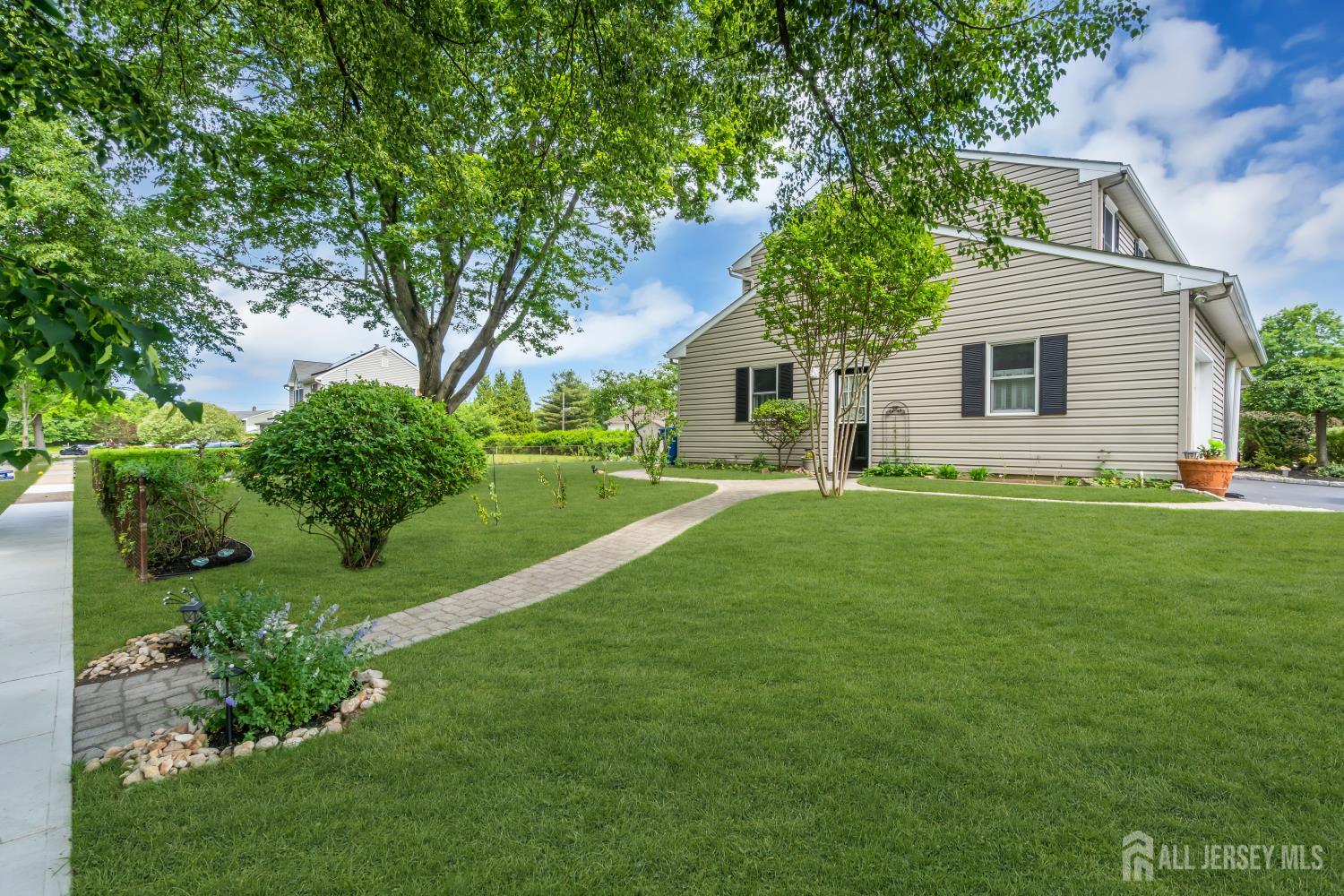 5133 Custer Street Piscataway NJ 08854