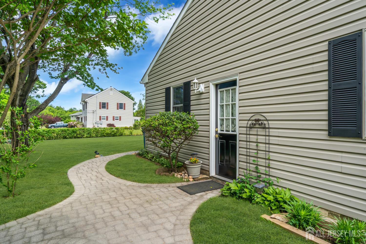 5133 Custer Street Piscataway NJ 08854