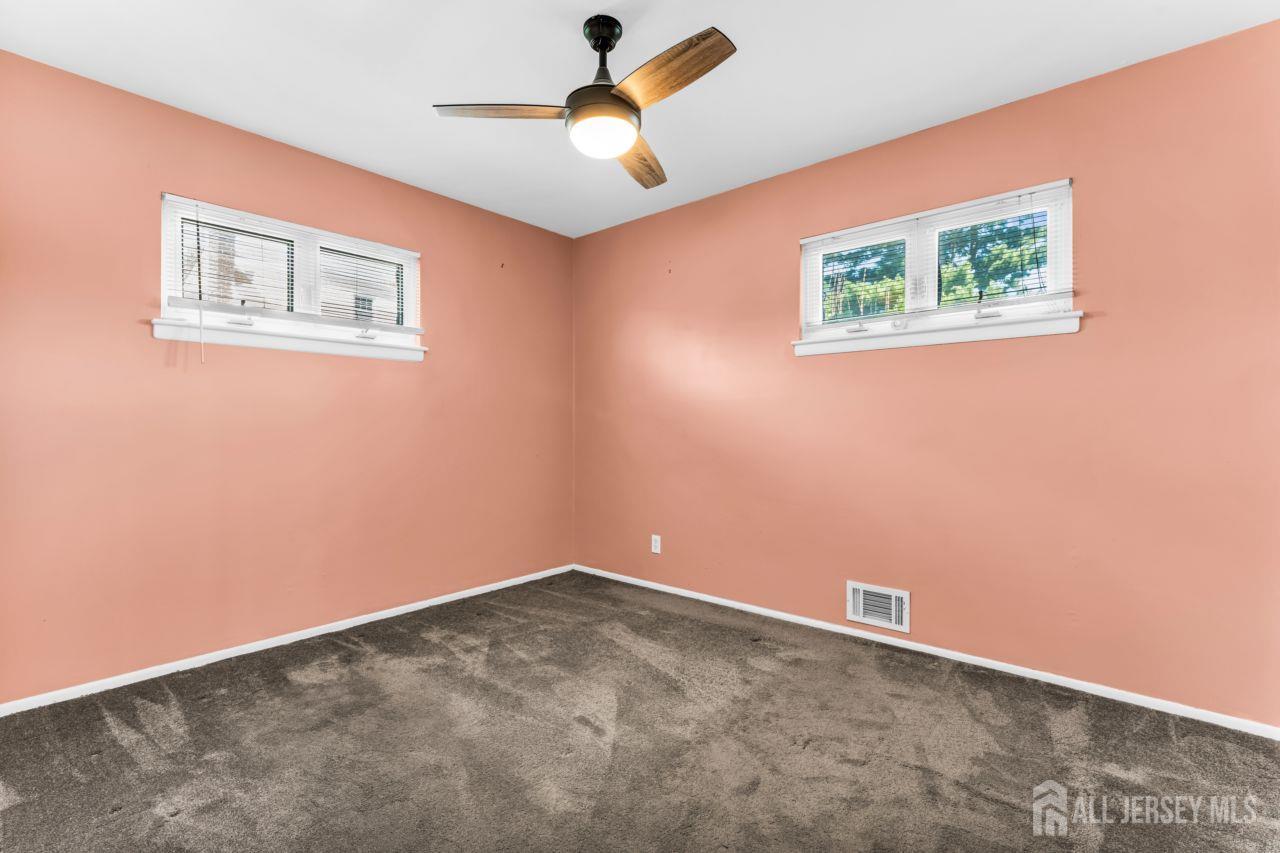 6 Middlesex Road Matawan NJ 07747