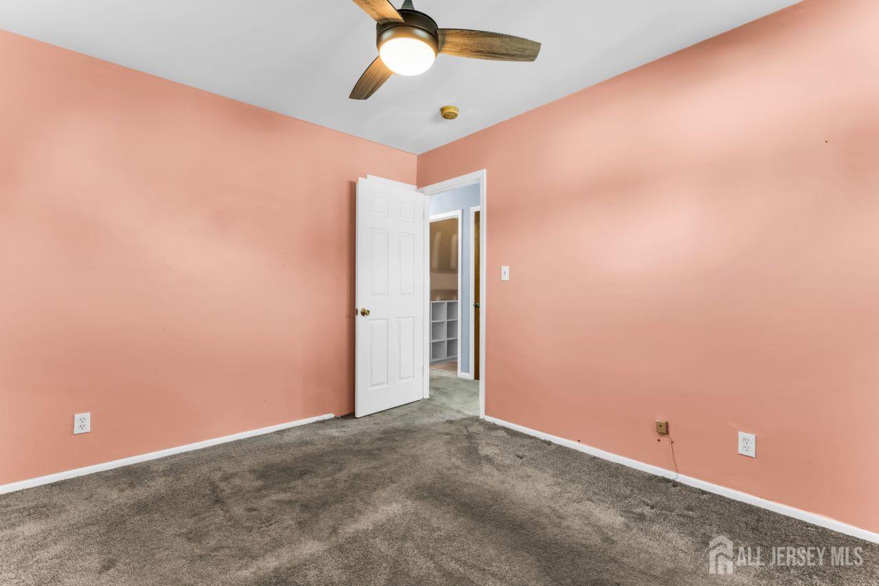 6 Middlesex Road Matawan NJ 07747