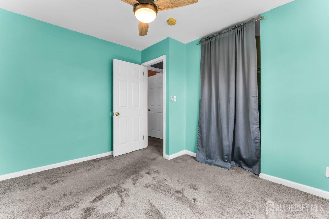 6 Middlesex Road Matawan NJ 07747