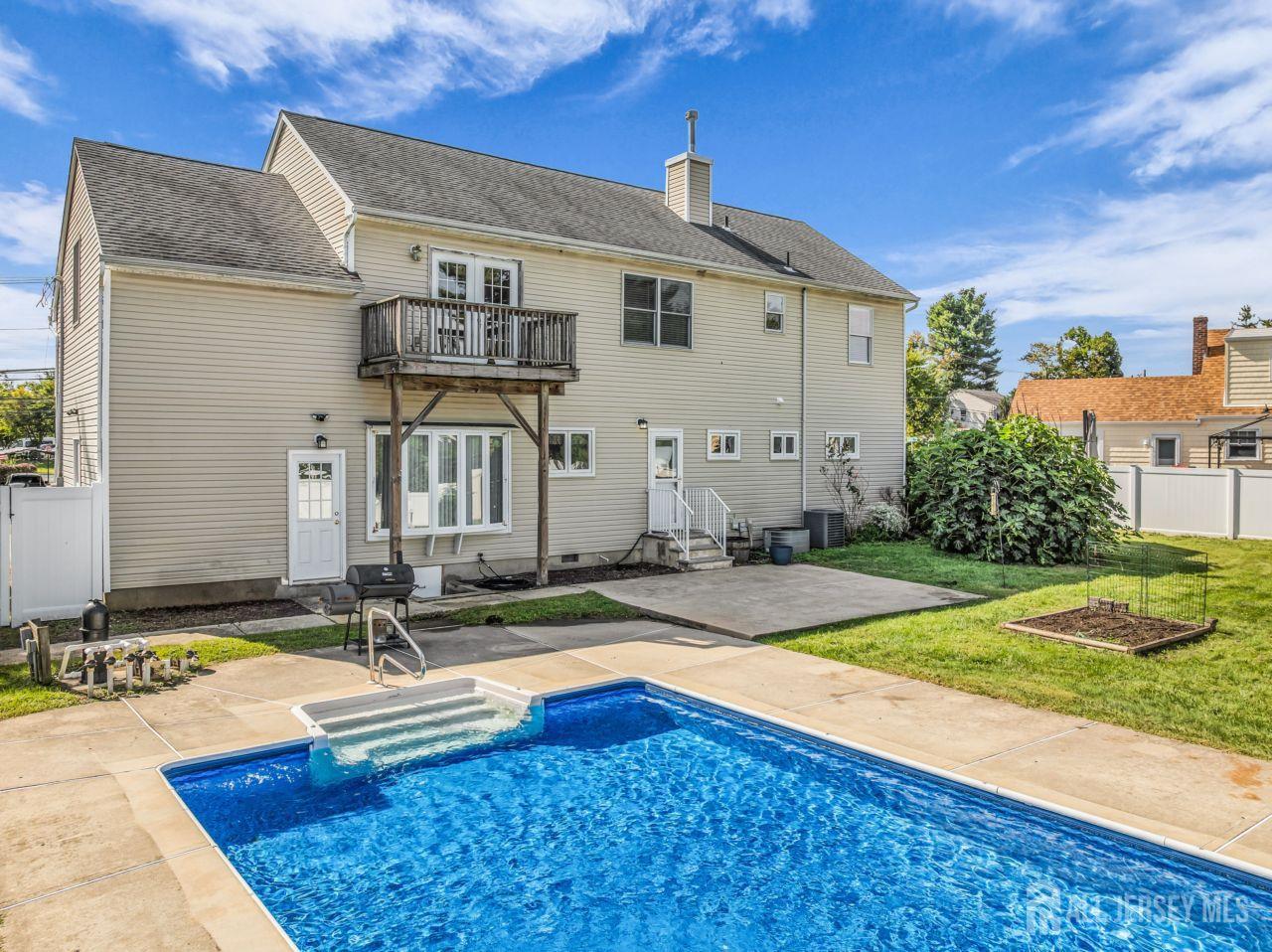 6 Middlesex Road Matawan NJ 07747