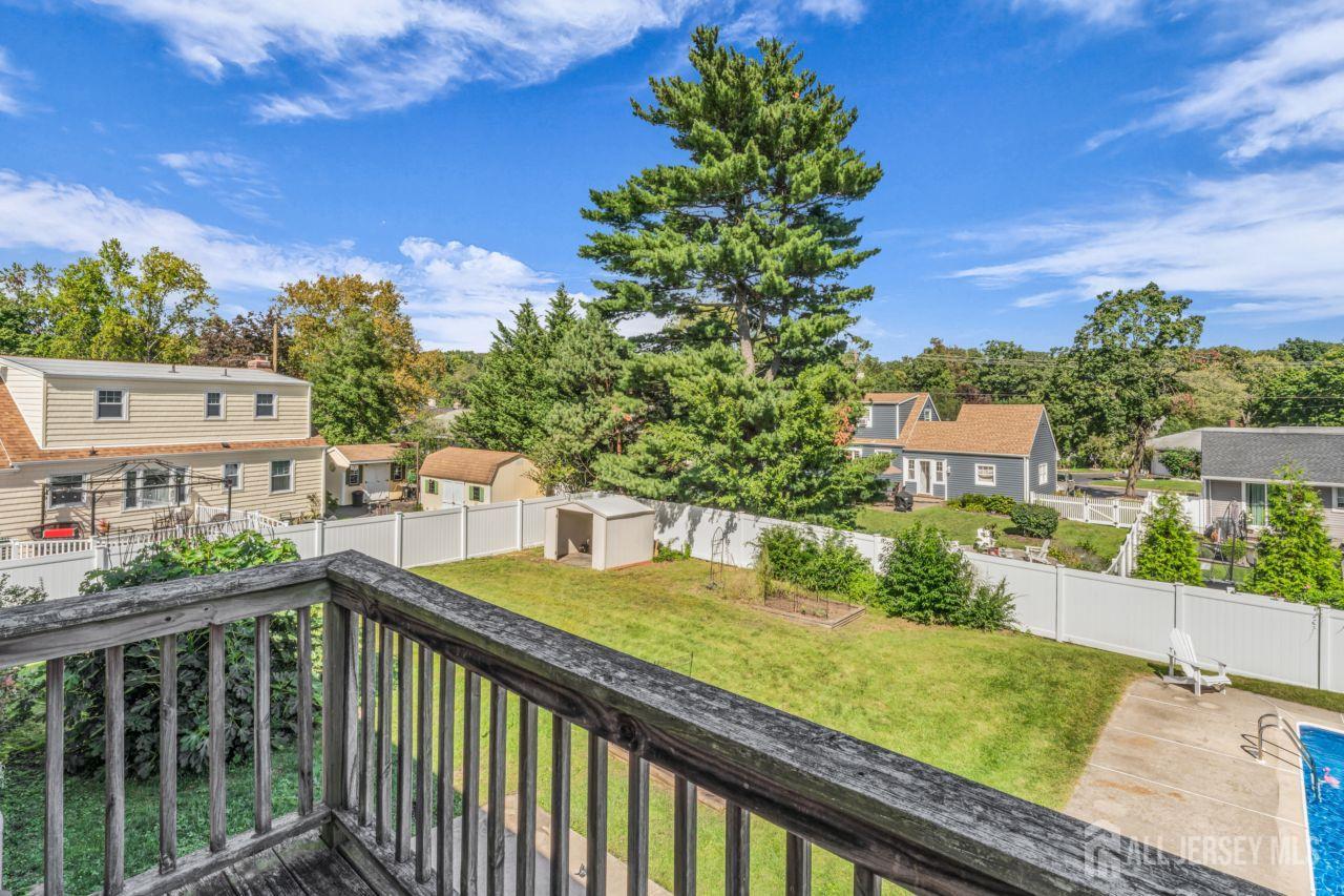 6 Middlesex Road Matawan NJ 07747