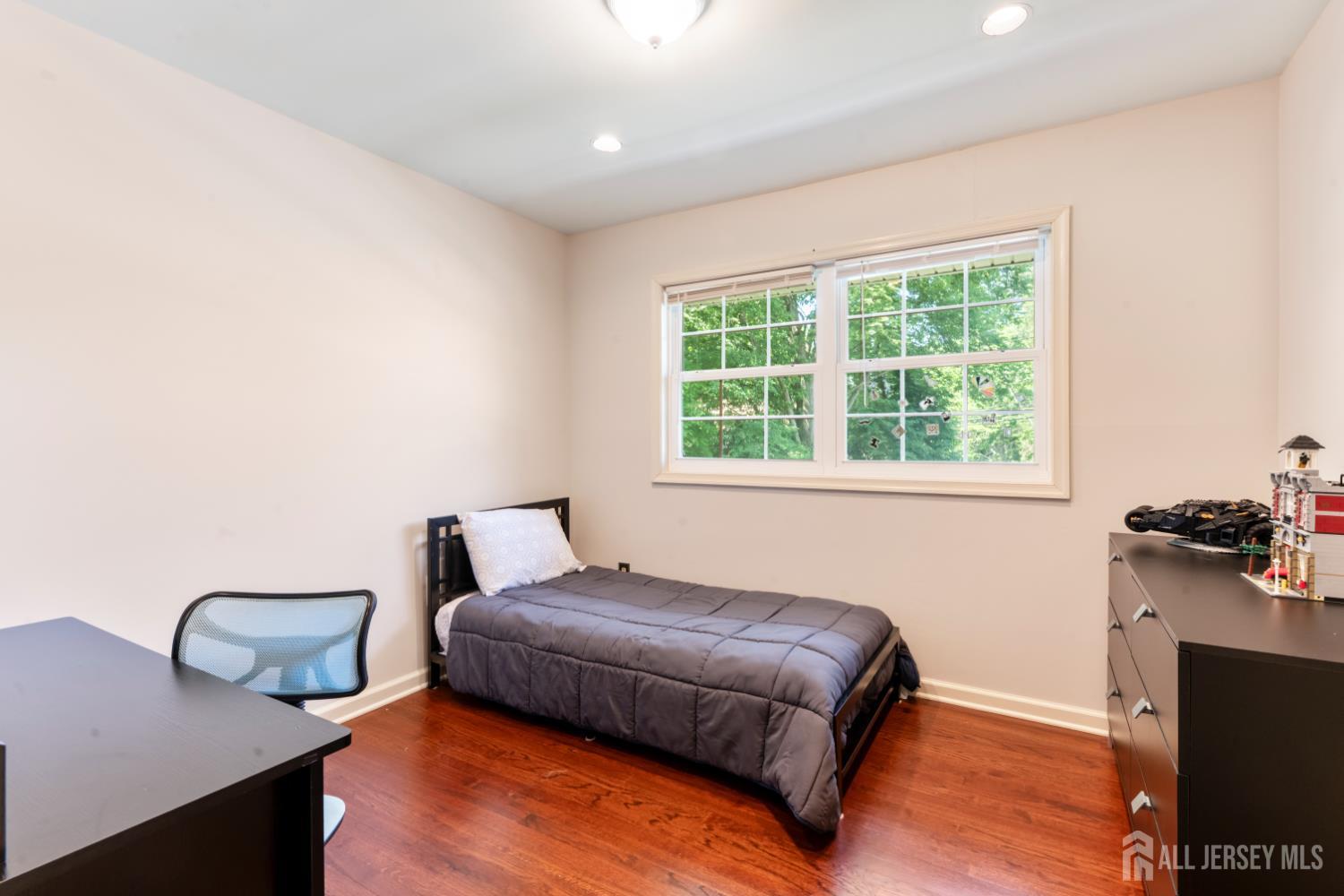 184 Fern Road East Brunswick NJ 08816