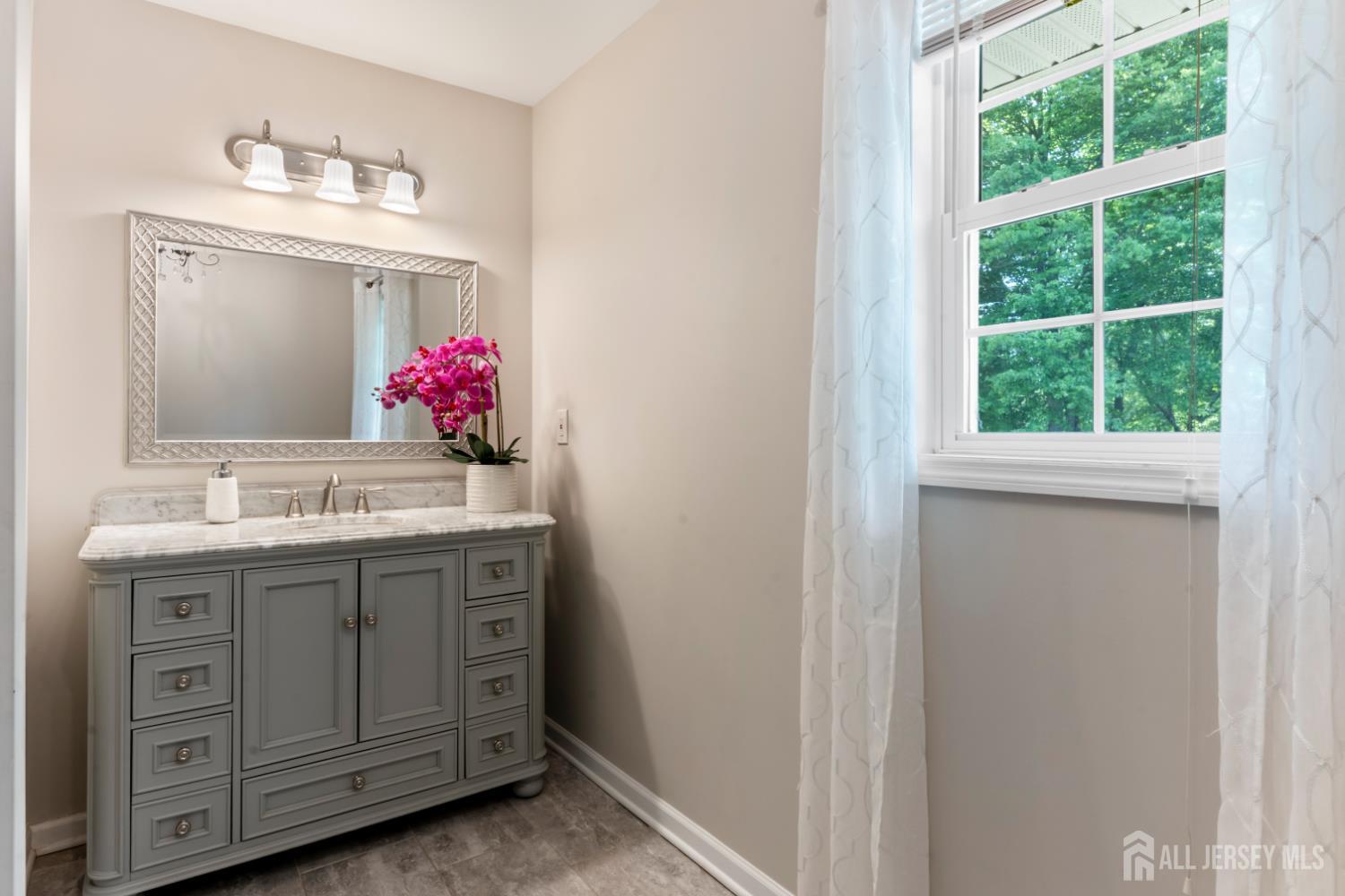184 Fern Road East Brunswick NJ 08816