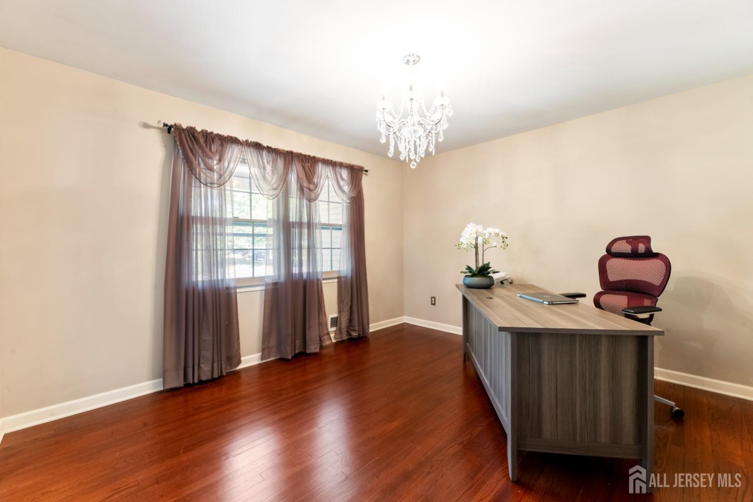 184 Fern Road East Brunswick NJ 08816