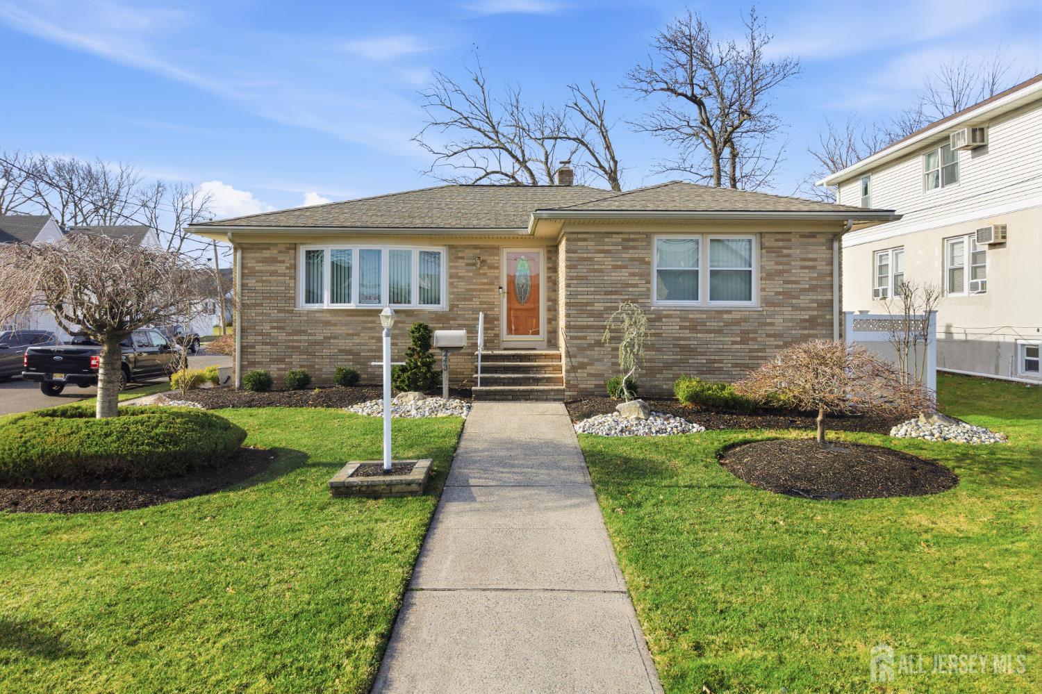 243 E Cherry Street E Carteret NJ 07008