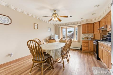 243 E Cherry Street E Carteret NJ 07008