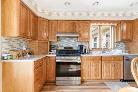 243 E Cherry Street E Carteret NJ 07008