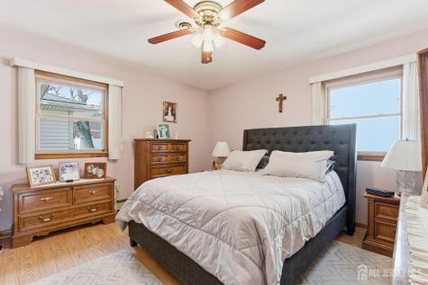 243 E Cherry Street E Carteret NJ 07008