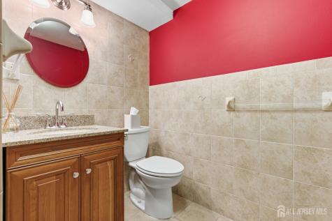 243 E Cherry Street E Carteret NJ 07008