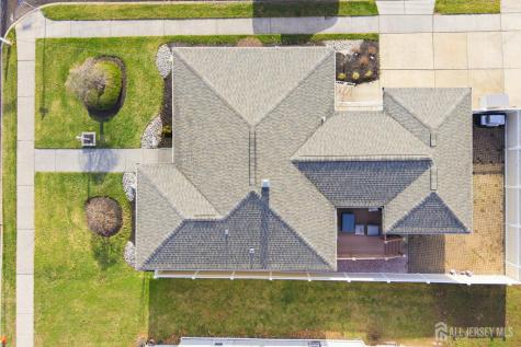 243 E Cherry Street E Carteret NJ 07008