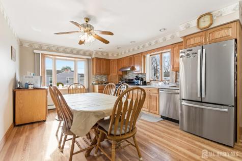 243 E Cherry Street E Carteret NJ 07008