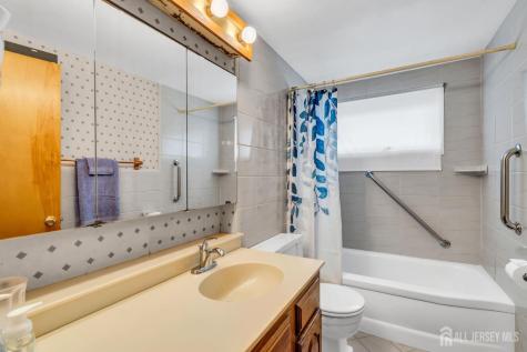 42 Riveredge Road Tinton Falls NJ 07724