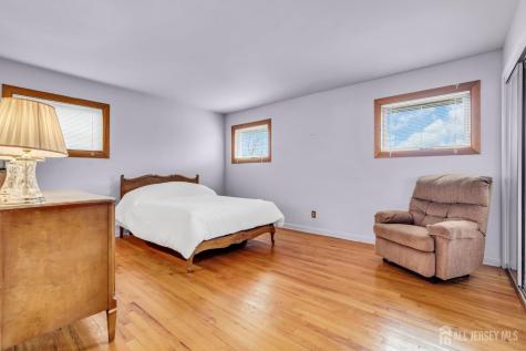 42 Riveredge Road Tinton Falls NJ 07724