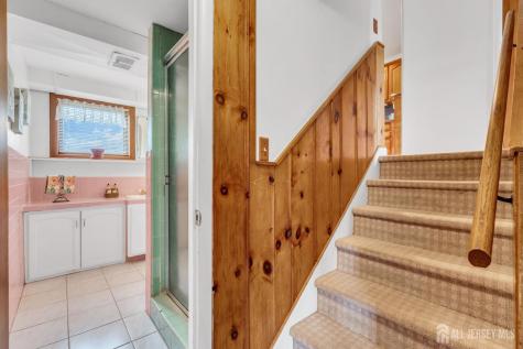 42 Riveredge Road Tinton Falls NJ 07724