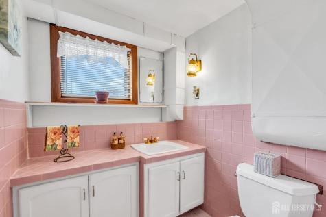 42 Riveredge Road Tinton Falls NJ 07724