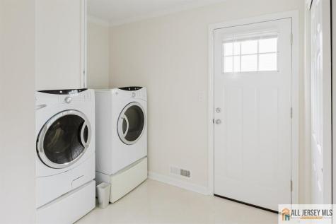 8 Desmet Avenue Milltown NJ 08850
