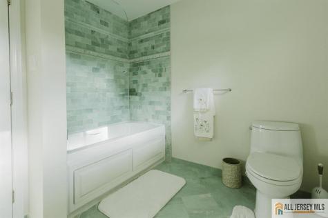 8 Desmet Avenue Milltown NJ 08850