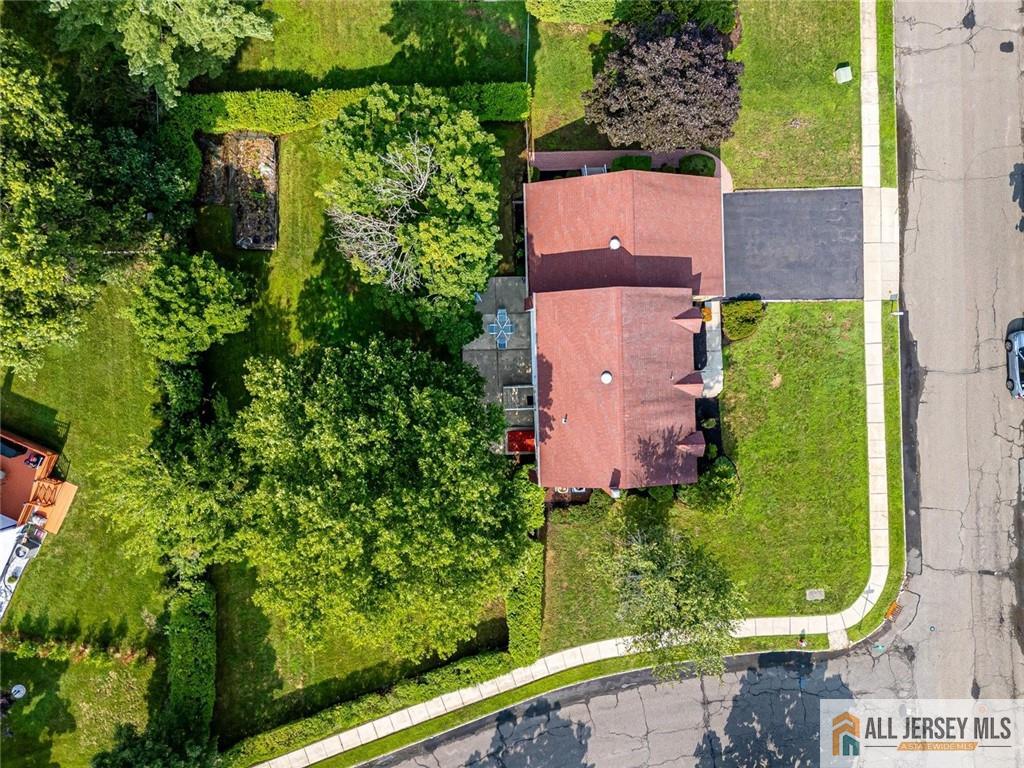 8 Dov Place South Brunswick NJ 08824