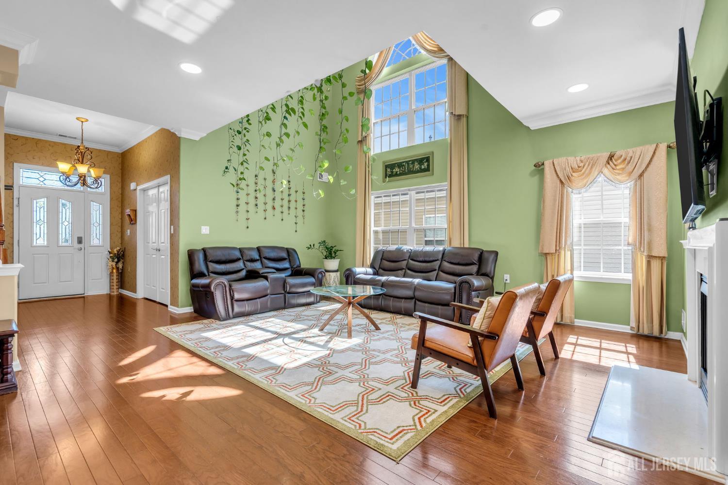 10 Nappa Court Monroe NJ 08831