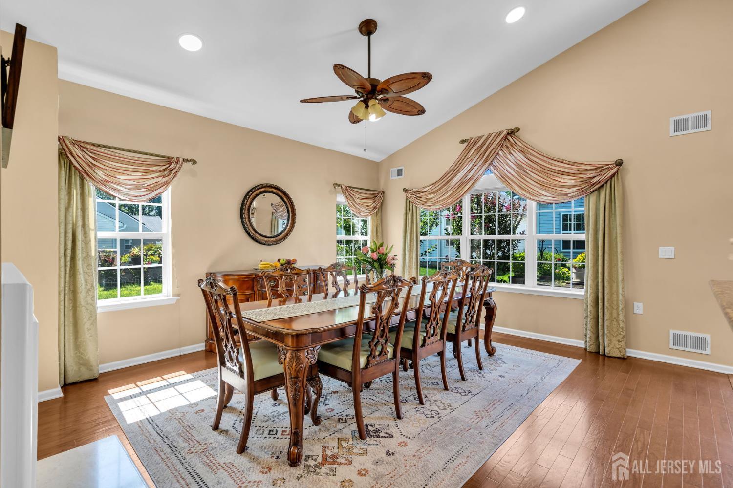 10 Nappa Court Monroe NJ 08831