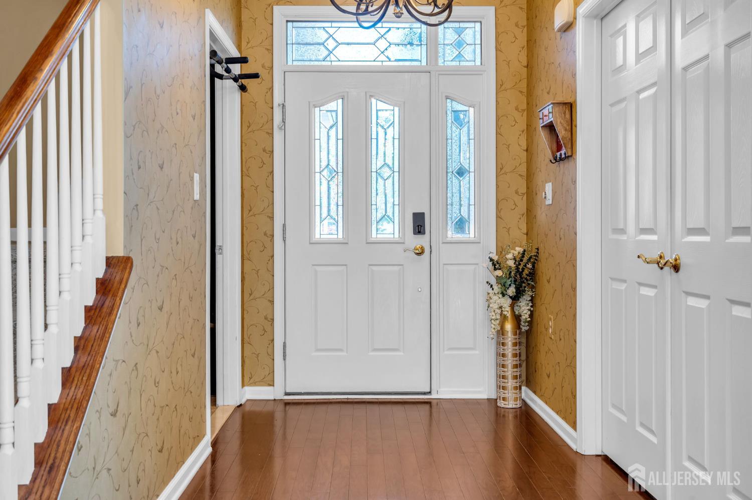 10 Nappa Court Monroe NJ 08831