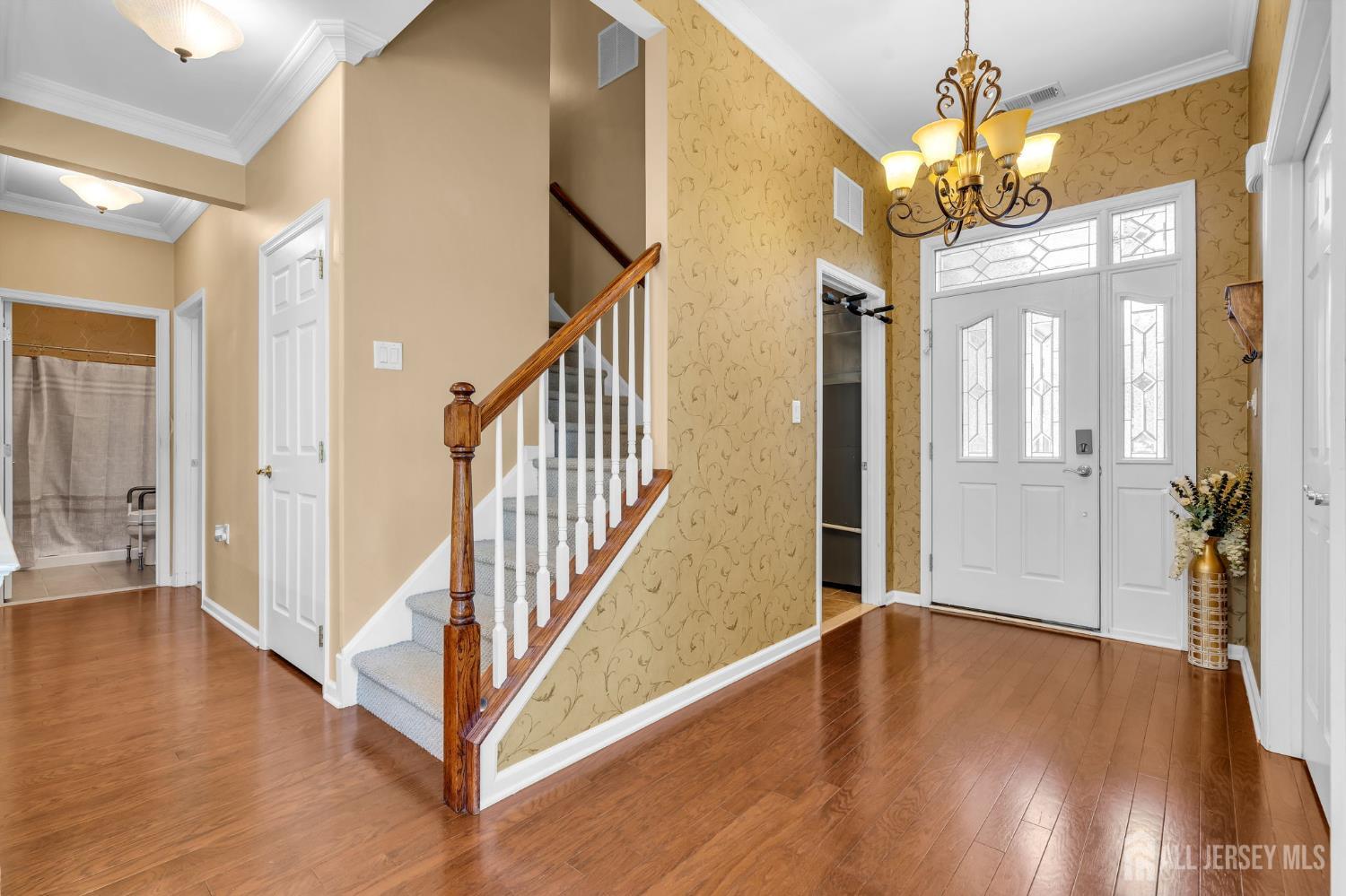 10 Nappa Court Monroe NJ 08831