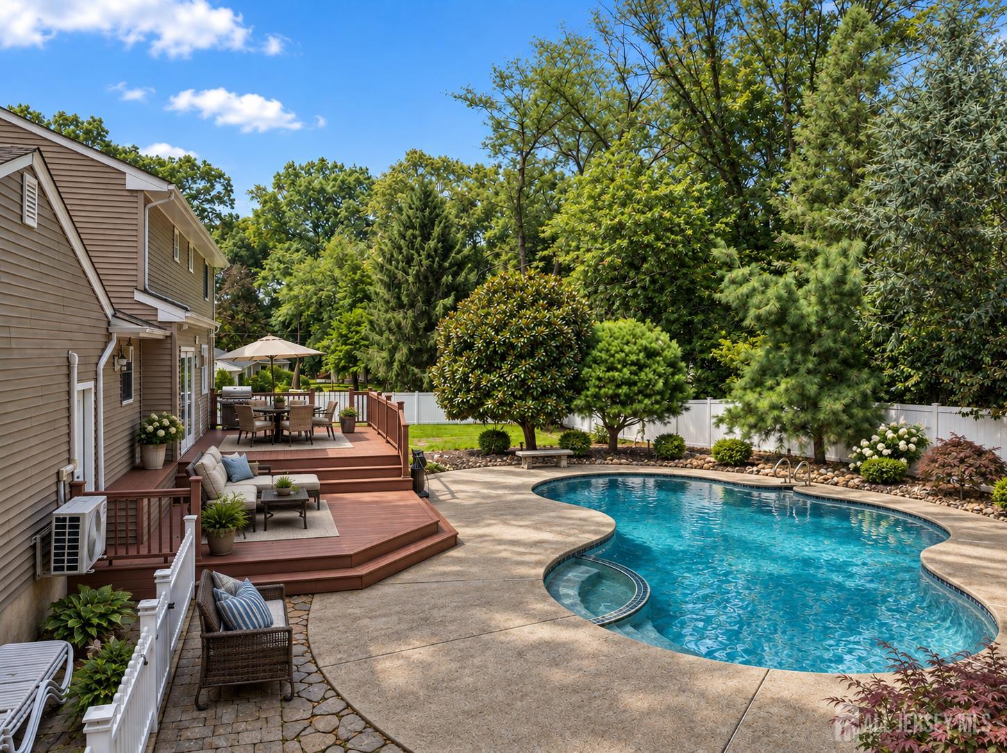 3 Phyllis Place East Brunswick NJ 08850