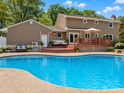 3 Phyllis Place East Brunswick NJ 08850