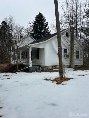 121 E Union Valley Road Monroe NJ 08831