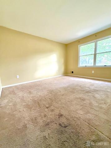 9 Rutherford Court Middlesex NJ 08846