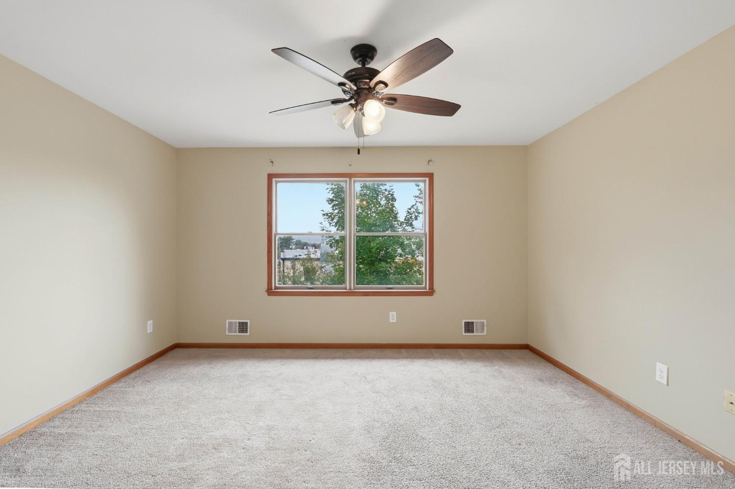 9 Rutherford Court Middlesex NJ 08846
