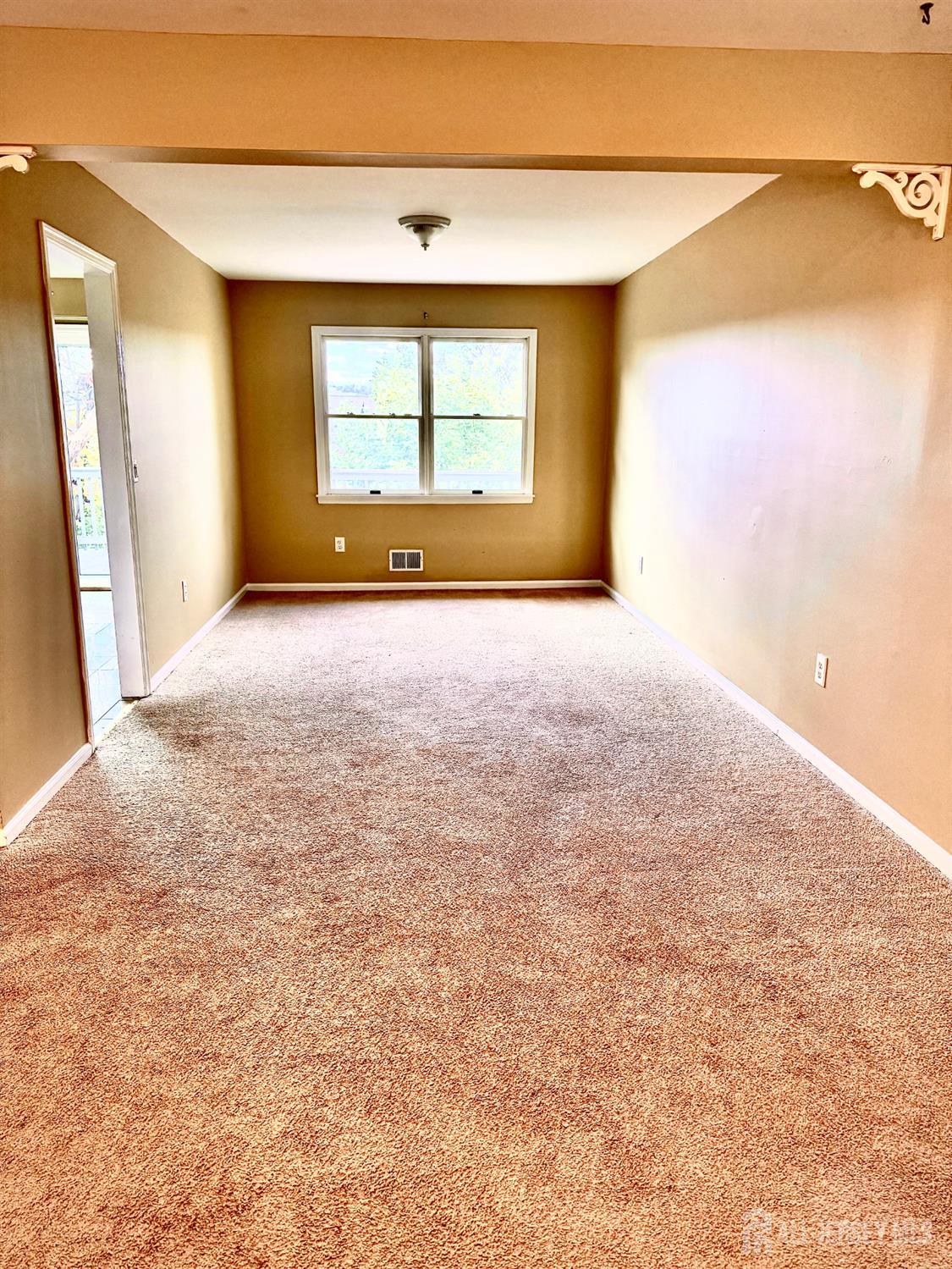 9 Rutherford Court Middlesex NJ 08846