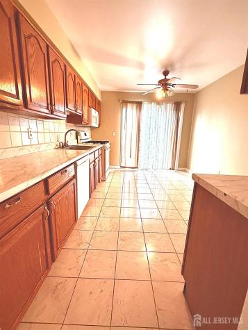 9 Rutherford Court Middlesex NJ 08846