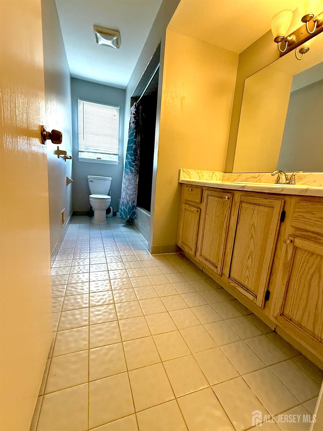 9 Rutherford Court Middlesex NJ 08846