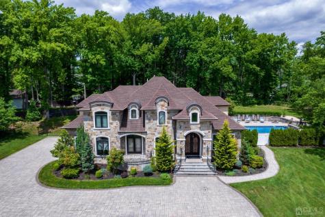 189 Stafford Road Colonia NJ 07067