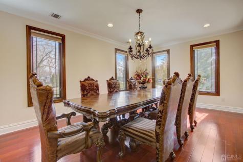 189 Stafford Road Colonia NJ 07067