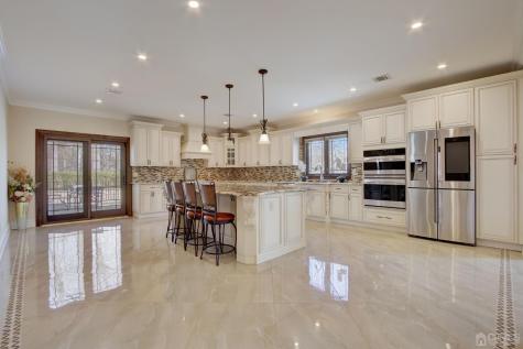 189 Stafford Road Colonia NJ 07067