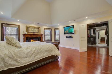 189 Stafford Road Colonia NJ 07067