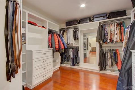 189 Stafford Road Colonia NJ 07067