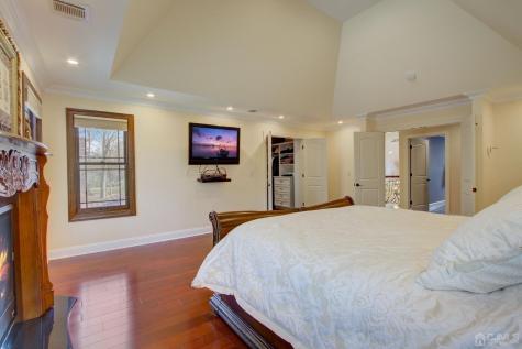 189 Stafford Road Colonia NJ 07067