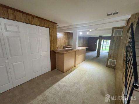 54 Parsler Place Fords NJ 08863
