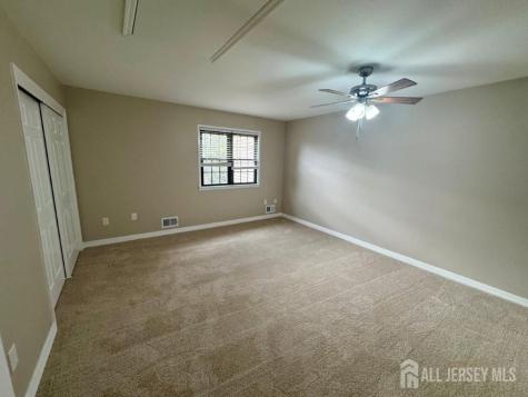 54 Parsler Place Fords NJ 08863